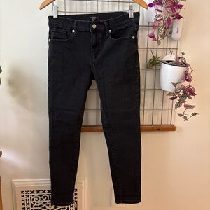 Women’s Banana Republic petite skinny fit jeans